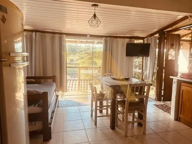 Imagem 6: Oportunidade de Investimento: Pousada Comercial à Venda em Imbituba-SC, Bairro Rosa - 5