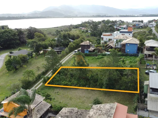 Imagem: Terreno à venda em Imbituba-SC, bairro