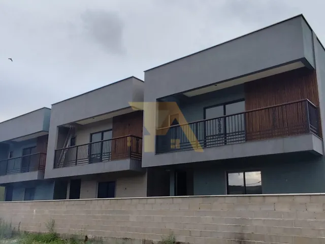 Imagem: Sobrados modernos com rooftop e 3 quartos