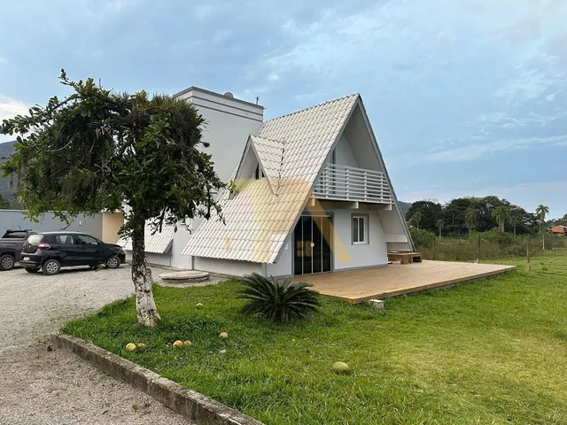 Imagem: Chalé encantador com estilo e conforto