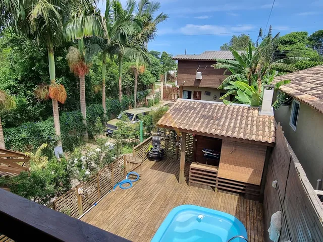 Imagem: Imóvel completo com piscina, duas casas