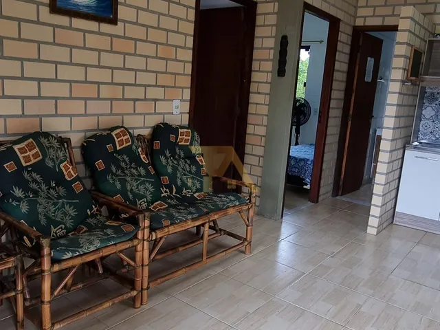Imagem 5: Imóvel completo com piscina, duas casas e sala comercial para investir em Ibiraquera