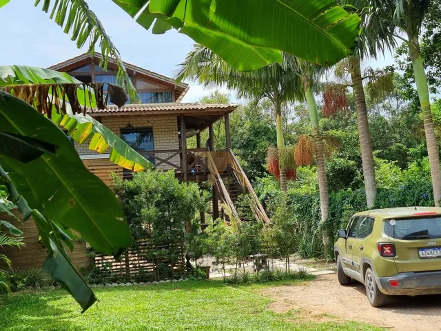 Imagem 9: Imóvel completo com piscina, duas casas e sala comercial para investir em Ibiraquera