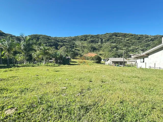 Imagem: Terreno com 4.919m² e excelente metragem