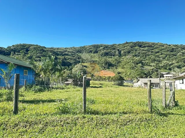Imagem 3: Terreno com 4.919m² e excelente metragem de frente e fundos