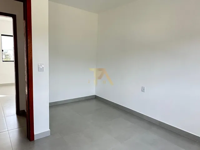 Imagem 13: Imperdível residência com 2 suítes à venda em Garopaba-SC, bairro Encantada