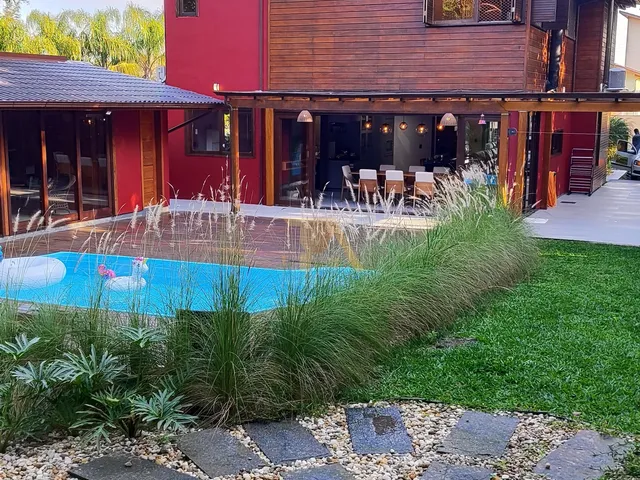 Imagem 16: Imperdível casa de luxo em Ibiraquera: 4 quartos, 3 suítes, 5 banheiros, 4 vagas