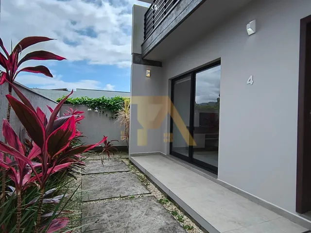 Imagem 13: Imperdível Casa à Venda em Garopaba-SC, Bairro Campo Duna: 2 Quartos, 2 Suítes, 1