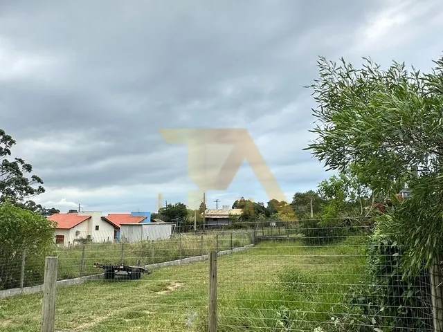 Imagem: Terreno à venda em Imbituba-SC, no bairro