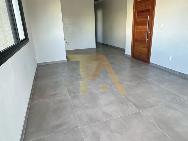 Imagem: O apartamento possui 2 Dormitórios, 1 Suíte, 1 Banheiro,