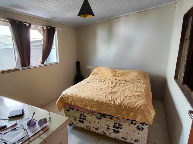 Imagem 16: Imóvel à venda em Imbituba-SC: Residência espaçosa com 4 quartos, 3 salas e 176m² no