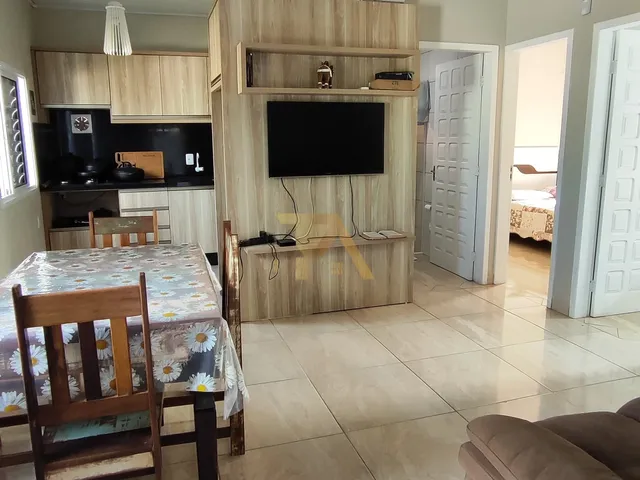 Imagem 5: Imóvel à venda em Imbituba-SC: Residência espaçosa com 4 quartos, 3 salas e 176m² no
