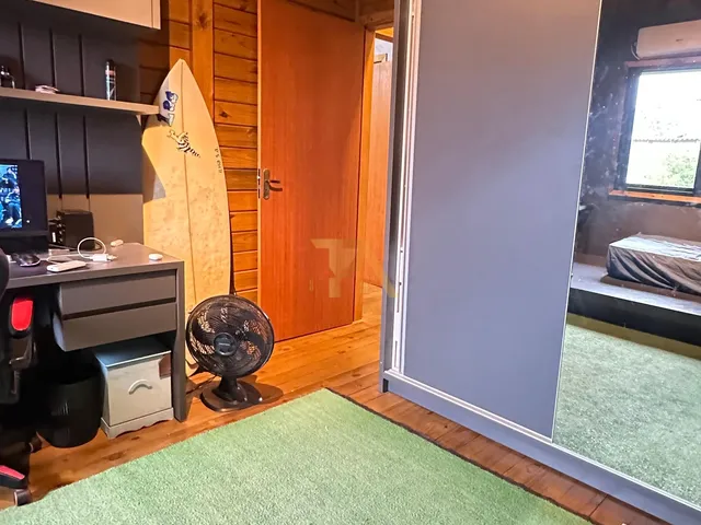Imagem 2: Casa com 5 Quartos (3 Suítes), Piscina e Área de Lazer