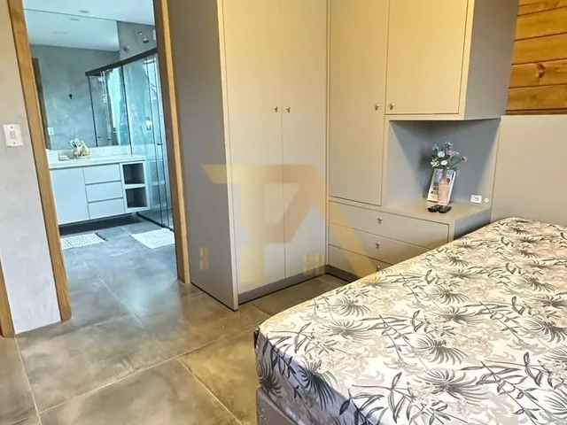 Imagem 4: Casa com 5 Quartos (3 Suítes), Piscina e Área de Lazer