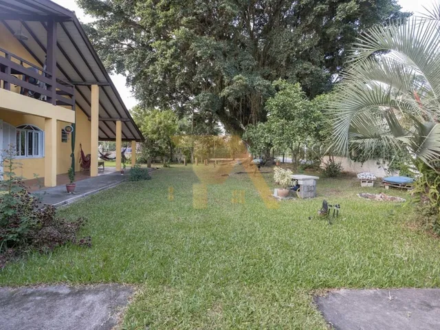 Imagem 5: Casa com 5 Quartos na Praia da Ferrugem