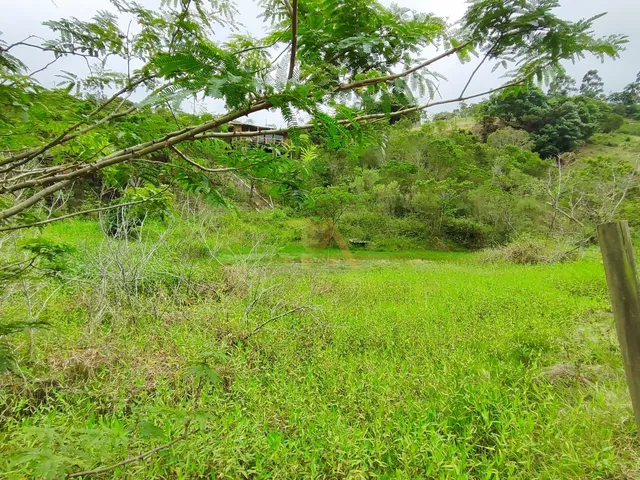 Imagem 2: Terreno de 2.100m²