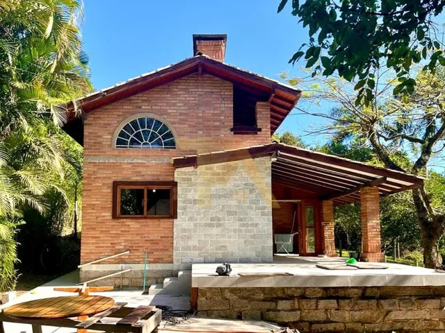Imagem: Casa Rustica a 800m da Praia do Ouvidor