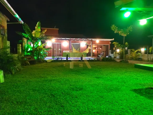 Imagem 10: Casa de 3 Quartos com Piscina