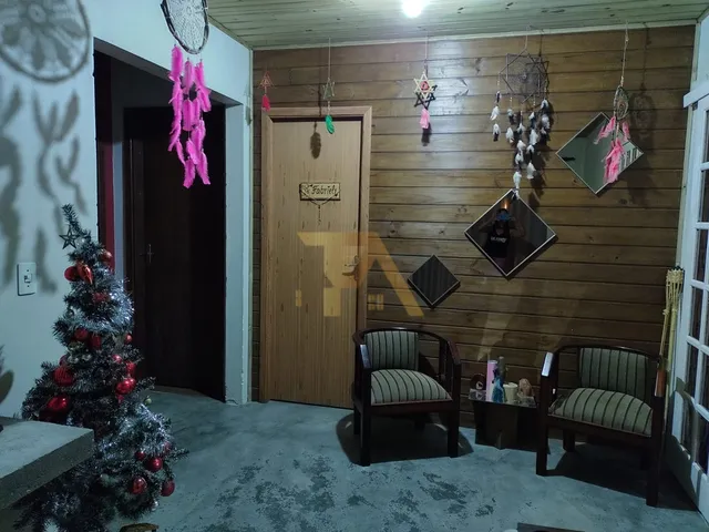 Imagem 16: Casa de 3 Quartos com Piscina
