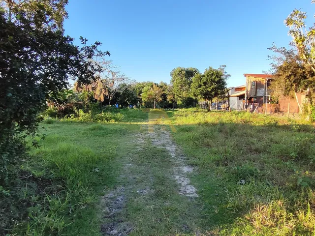 Imagem: Terreno Ao Lado de Condomínio de Alto Padrão