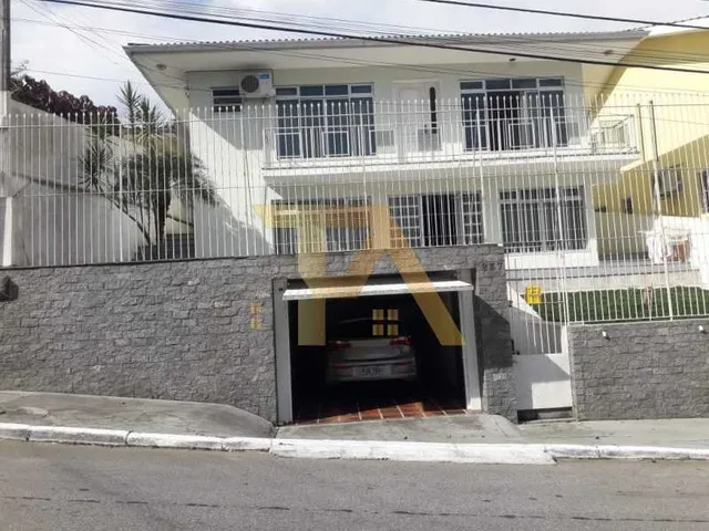 Imagem: Casa de rua - Duplex / Residencial / Jardim