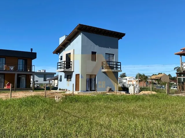 Imagem: Casa com 2 quartos, sendo 1 suíte