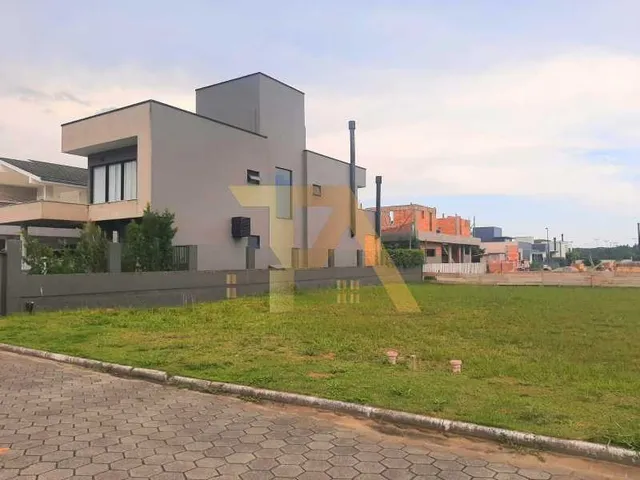 Imagem: Terreno à venda em Garopaba-SC, bairro