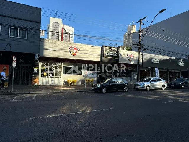 Imagem: Sala comercial com 350 m2 e terreno de 900