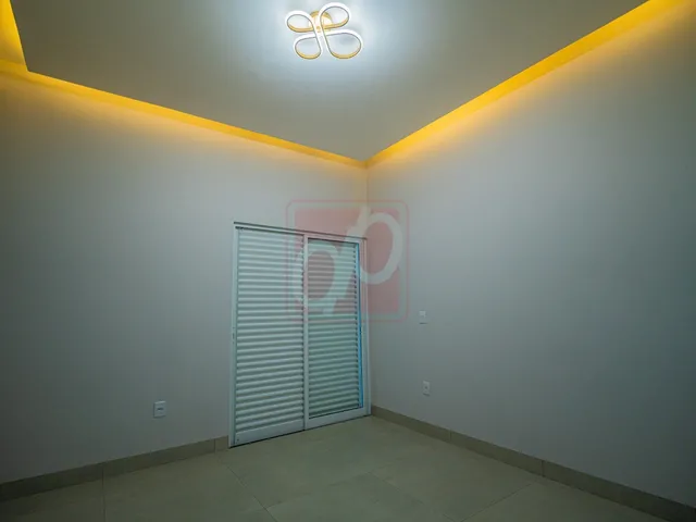Imagem 4: Imperdível casa de 3 quartos com 3 suítes no Green Park, Sorriso-MT: 2 salas, banheiro