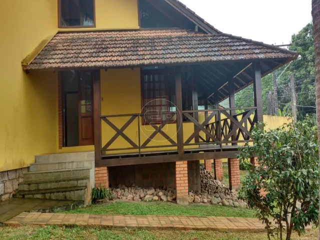 Imagem 10: Ótima Casa - Locação Anual - (2) dois Pavimentos - Tres dormitórios sendo (2) duas