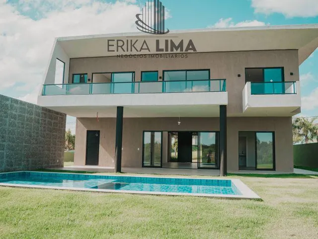 Imagem: Casa em condomínio fechado com 05 suítes