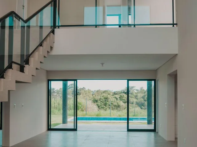 Imagem 12: Casa em condomínio fechado com 05 suítes
