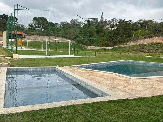 Imagem: Lote de 323m² localizado em Chã Grande
