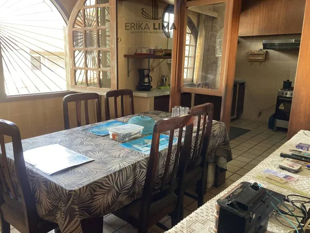 Imagem 15: Casa à venda com 07 quartos sendo 03 suítes, super área de lazer com piscina e espaço