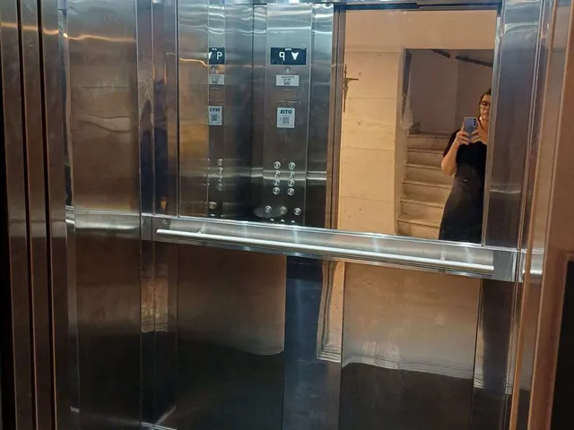 Imagem 2: Apartamento para venda em Boa viagem com 04 suítes + DCE, 02 vagas