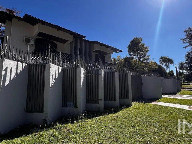 Imagem 8: Imóvel com potencial Comercial disponível para Venda e Locação em frente ao Bosque