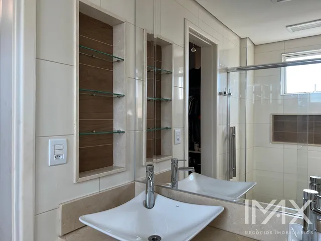 Imagem 8: Apartamento semi-mobiliado à Venda no Edifício Sevilha, 122m2 por R 890.000,00