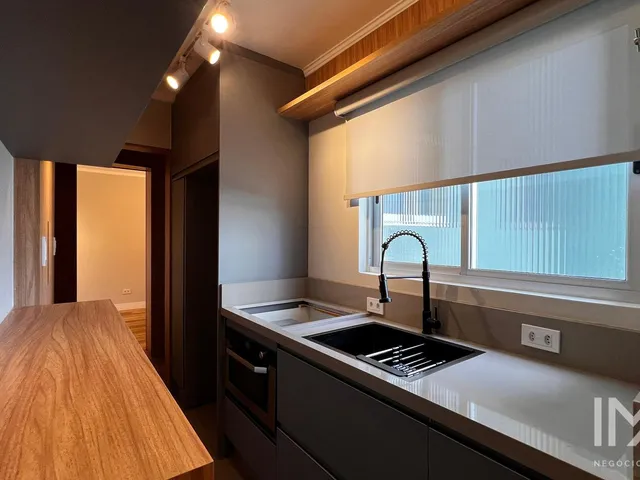 Imagem 16: Apartamento Mobiliado à Venda no Edifício Foz Residence, 45m2 por R 400.000,00