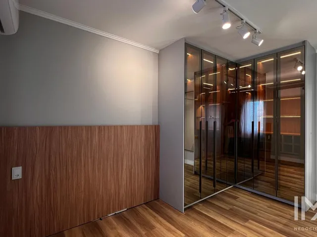 Imagem 10: Apartamento Mobiliado à Venda no Edifício Foz Residence, 45m2 por R 400.000,00