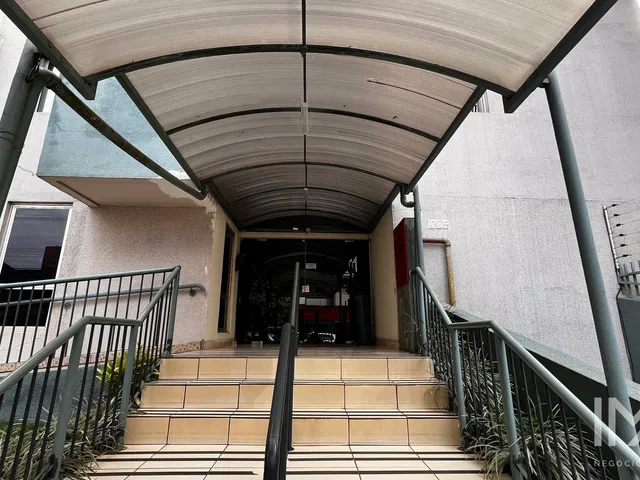 Imagem 3: Apartamento Mobiliado à Venda no Edifício Foz Residence, 45m2 por R 400.000,00