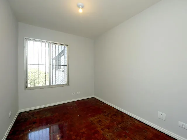 Imagem 8: Apartamento à Venda no Edifício Porto Seguro, 138 m² por R$590.000,00