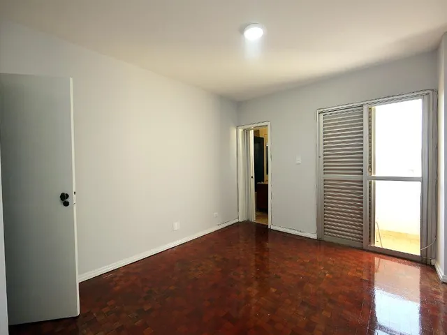 Imagem 5: Apartamento à Venda no Edifício Porto Seguro, 138 m² por R$590.000,00
