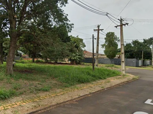 Imagem: Terreno à venda na Vila Yolanda, 660m2