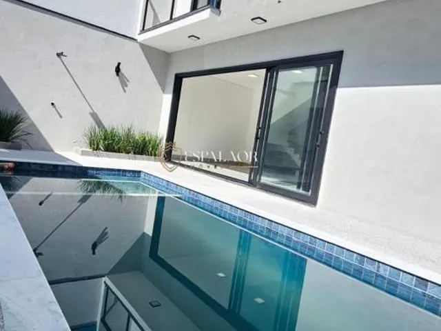 Imagem: A casa em condomínio possui 3 Dormitórios, 1 Suíte, 3