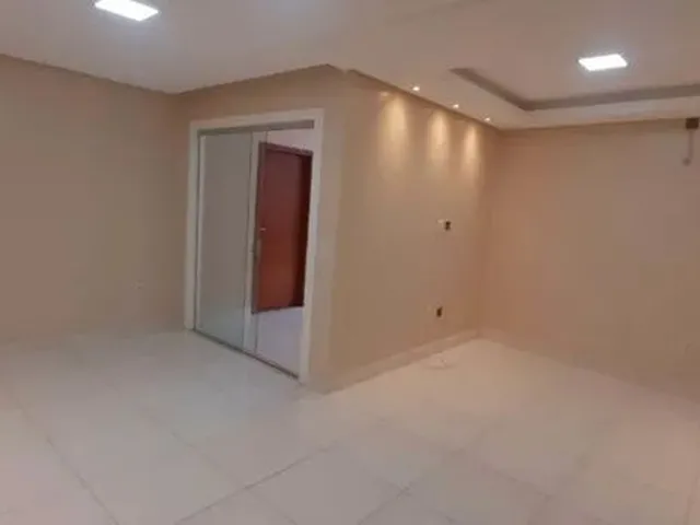 Imagem: Alugo Apartamento 2/4 - Centro