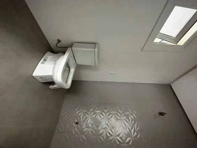 Imagem 4: Sobrado com 04Dormitorios em Condomínio
