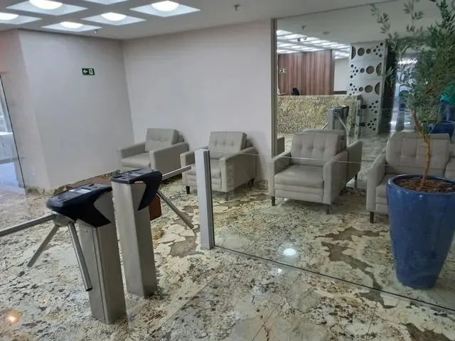 Imagem 15: Sala Comercial na Praia da Costa