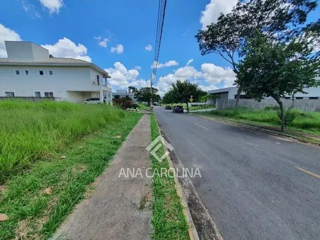 Imagem: Dl - Lote no Condominio Gran Royalle Pirâmide