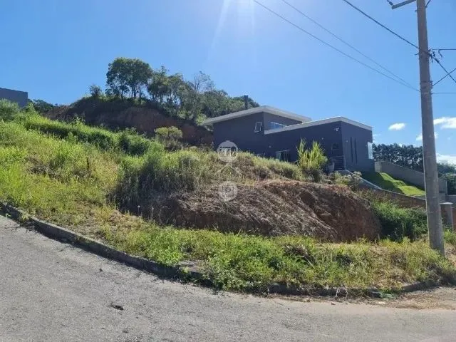 Imagem: Terreno com 422 M2