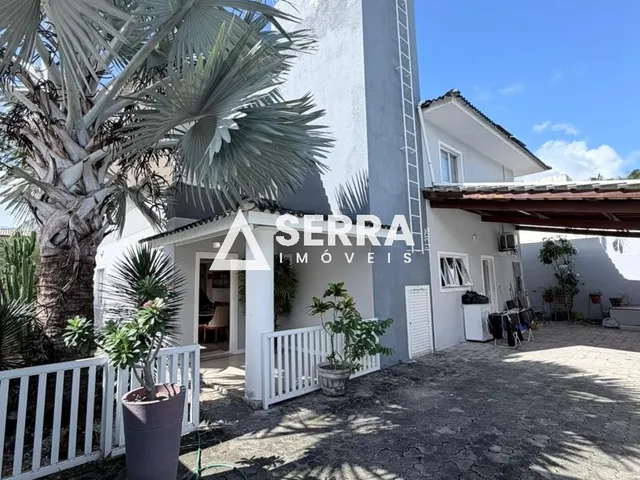 Imagem 10: Buraquinho | Casa com 258m² | 4/4 com 2 Suítes | Piscina | Energia Solar